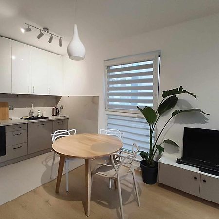 Solaris Bella Apartment- Tauron Arena Краків Екстер'єр фото